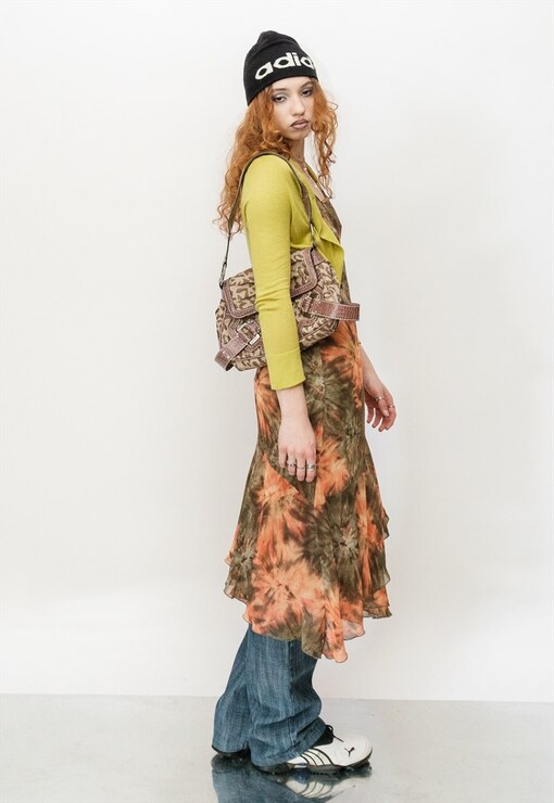 garment image