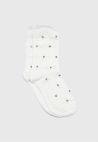 WHITE TUFTED DAISY SOCKS