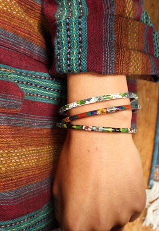 PETITE BOHEMIAN FLORAL ENAMEL BANGLE SET
