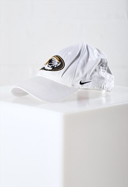 Vintage Nike Fitted Cap in White Summer Gym Sports Hat