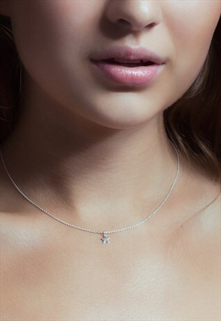TINY STAR NECKLACE STERLING SILVER