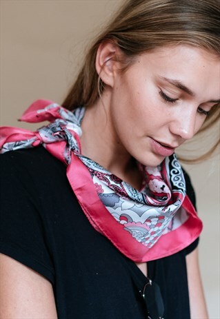 VINTAGE 90S PINK BANDANA SCARF