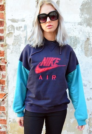 VINTAGE NIKE AIR HOODIE