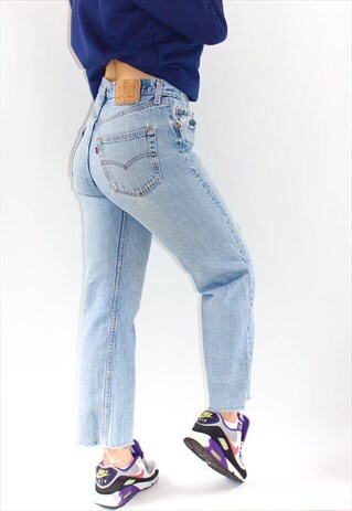 VINTAGE 90'S FRAYED HEM STONEWASH DISTRESSED 501 LEVI'S
