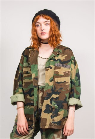 90'S VINTAGE GREEN GRUNGE CAMO PATTERN ARMY JACKET