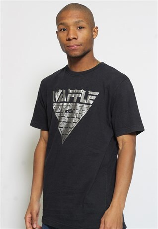 VINTAGE NIKE T-SHIRT