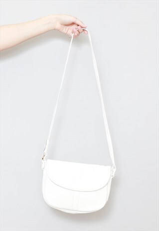 VINTAGE 1980'S PETITE WHITE LEATHER SHOULDER BAG