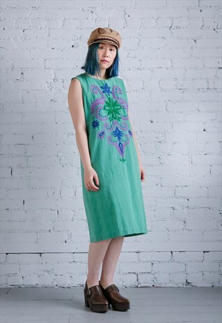 REVIVAL VINTAGE 60S MOD FLORAL EMBROIDERY DRESS