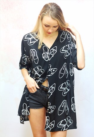 1990S VINTAGE BLACK AND WHITE SHOE PRINT OVERSIZED SHIRT