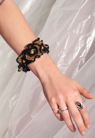 VINTAGE HANDMADE BRACELET Y2K BLACK GOLD BEAD BANGLE