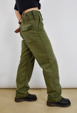 Beautiful Vintage High Waisted Green Camouflage Army Pants | E-Vintage ...