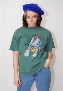 90s NASA T-shirt (M) vintage green outer space shuttle top