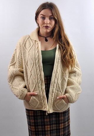 VINTAGE CREAM ARAN WOOL GRANNY CHUNKY KNITTED CARDIGAN
