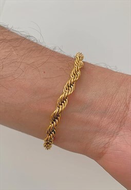 1970. 18K Gold Chunky Rope Chunky Chain Mens Bracelet