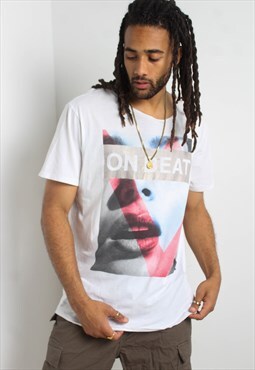 Vintage Guess Y2K Graphic T-Shirt White