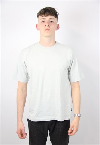VINTAGE ADIDAS TSHIRT