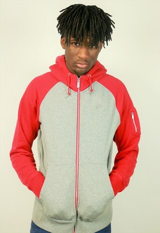 VINTAGE NIKE HOODIE