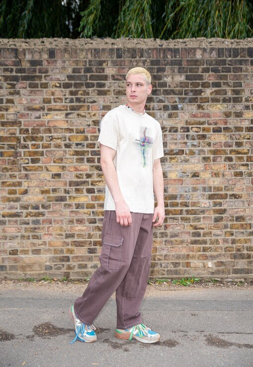 garment image
