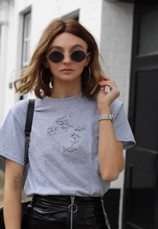 ORGANIC T-SHIRT IN GREY WITH SHARK EMBROIDERY
