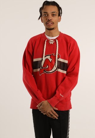 VINTAGE REEBOK PRINTED SWEATSHIRT