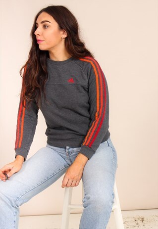 VINTAGE 90S ADIDAS SWEATSHIRT IN GREY
