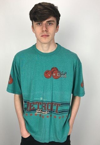 90S VINTAGE DETROIT USA BASKETBALL T-SHIRT