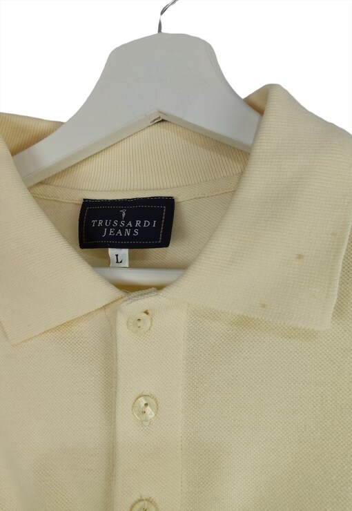 garment image