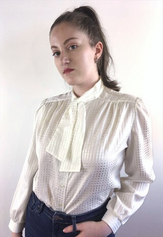 WOMENS VINTAGE 80S TOP LONG SLEEVED WHITE PUSSYBOW BLOUSE
