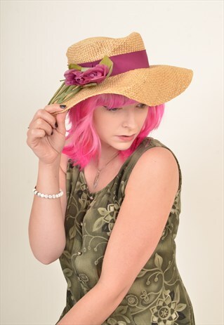 VINTAGE NATURAL STRAW SUN HAT W/ RIBBON BOW FLOWER DETAIL