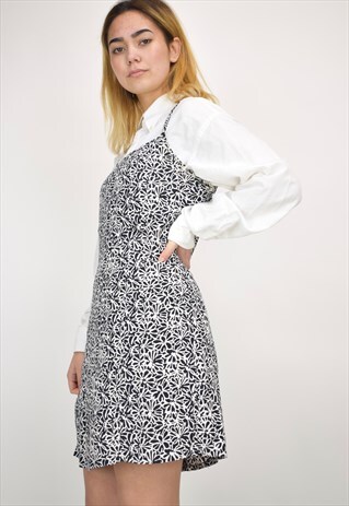 VINTAGE 90'S DRESS