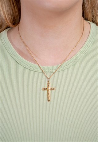 VINTAGE CELTIC CROSS NECKLACE