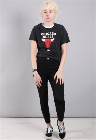 VINTAGE ADIDAS CHICAGO BULLS T-SHIRT