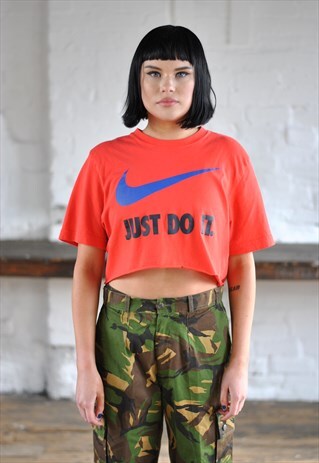 VINTAGE 90S NIKE JUST DO IT CROPPED TSHIRT