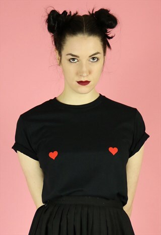 HEART NIPS T-SHIRT - BLACK