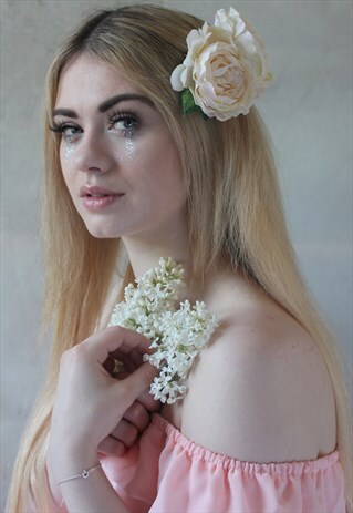 CREAM FLOWER HAIR CLIP