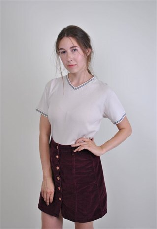 RETRO TSHIRT, 80S MINIMALIST VNECK WOMENS TEE