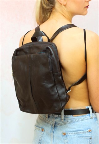 1990S VINTAGE DARKEST BROWN REAL LEATHER BACKPACK