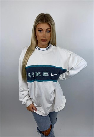 nike sweaters women vintage