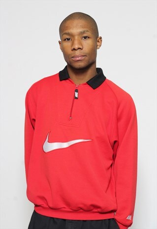 VINTAGE NIKE TECHNICAL 1/4 ZIP SWEATSHIRT