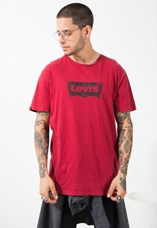 VINTAGE 90S LEVI'S SPORT T-SHIRT / S5042