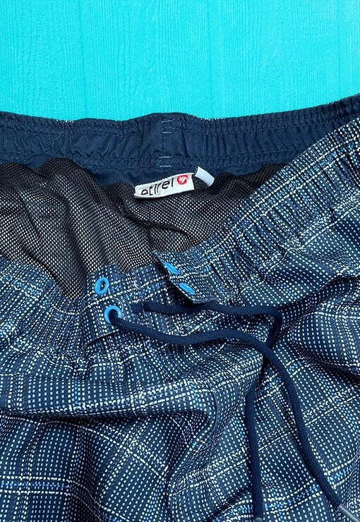 garment image