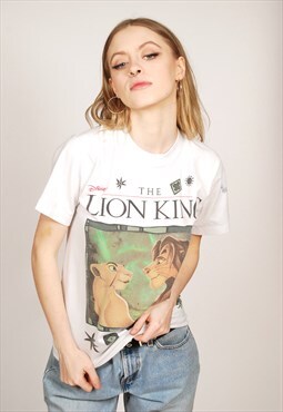Vintage Lion King T-shirt (S) white 90s simba nala movie