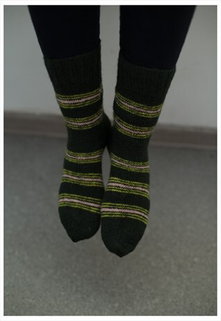 GREEN STRIPED HANDMADE KNITTED WOOL SOCKS