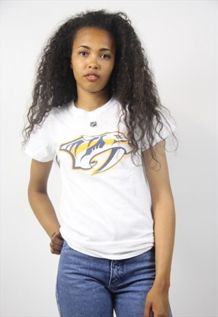 VINTAGE REEBOK NHL T-SHIRT