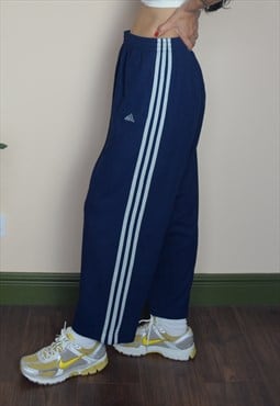 Vintage Adidas Joggers Sweatpants w 3 Stripe Logo in Navy