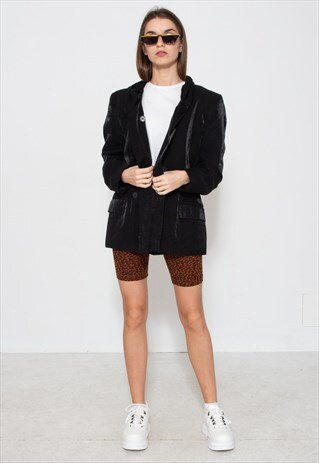 VINTAGE BLACK LONG SLEEVE BUTTON CLOSURE JACKET