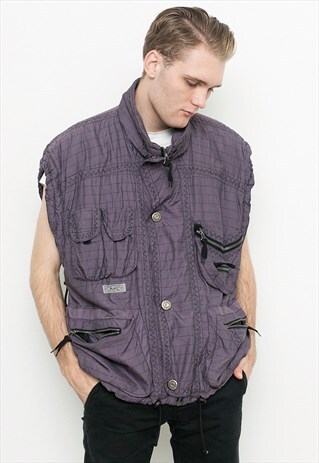 MULTI-POCKET VEST
