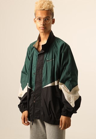 VINTAGE NIKE LIGHTWEIGHT WINDBREAKER JACKET