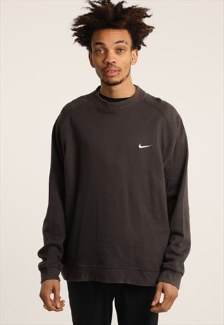 VINTAGE NIKE EMBROIDERED LOGO SWEATSHIRT