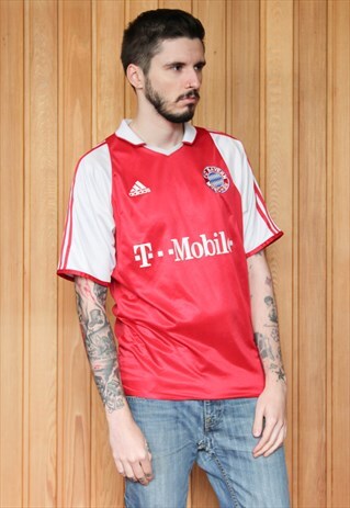 VINTAGE 1990S RED ADIDAS FOOTBALL SHIRT